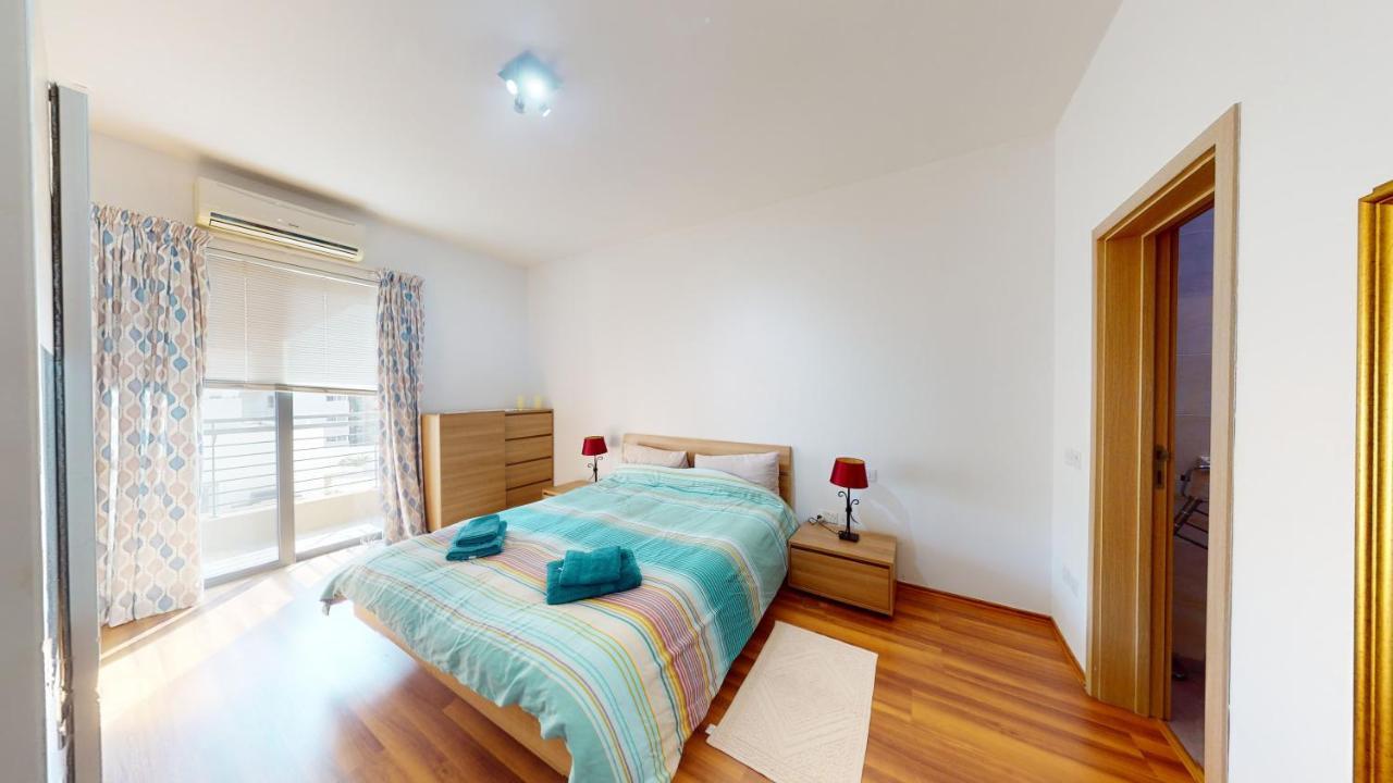 4Th Floor Apartment In Tigne Sliema Exterior photo