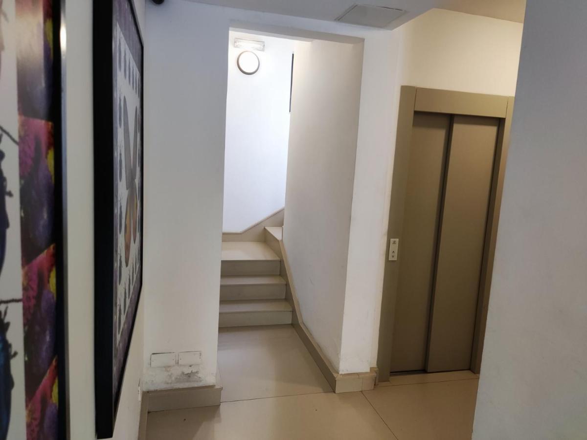 4Th Floor Apartment In Tigne Sliema Exterior photo